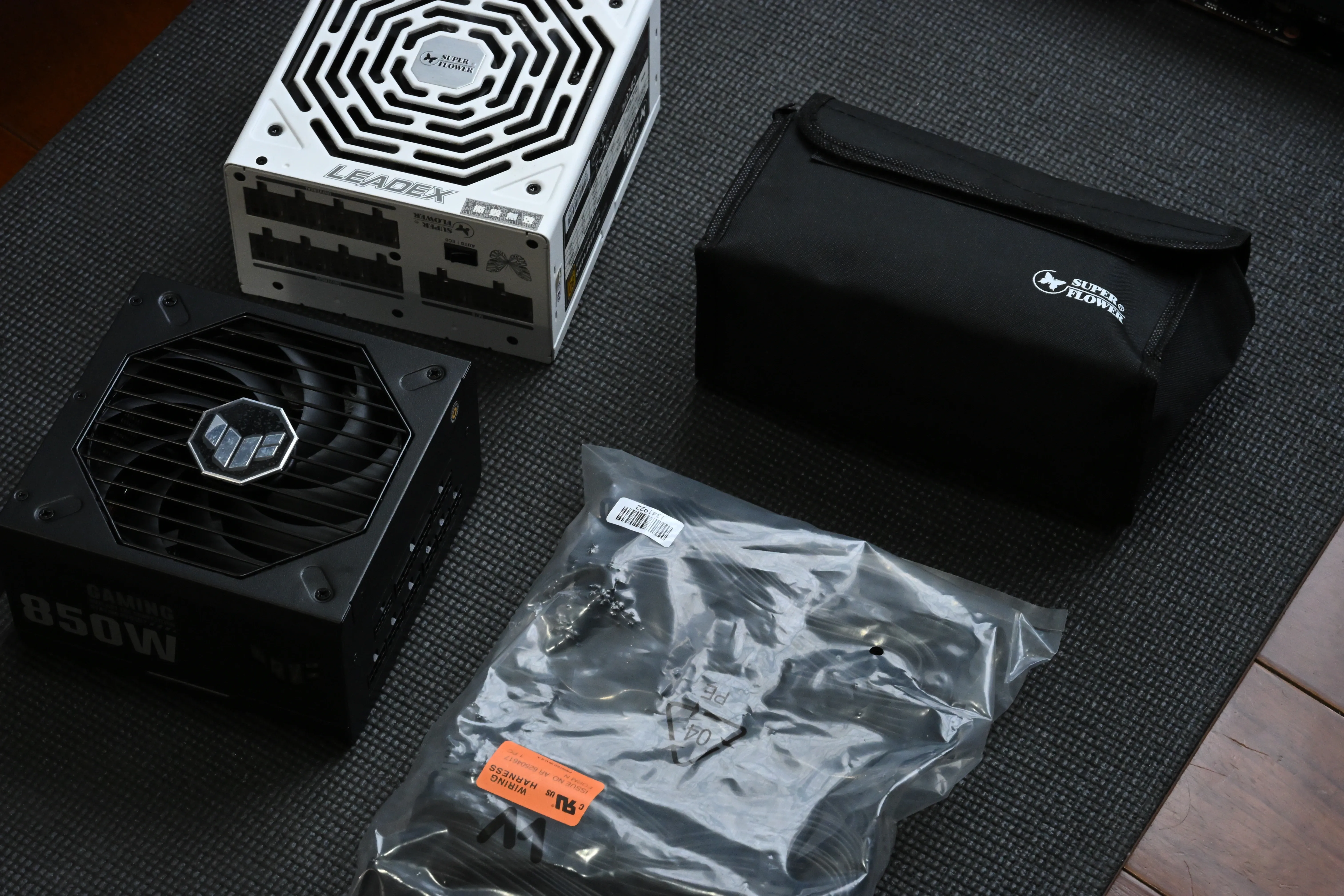 SUPER FLOWER vs ASUS